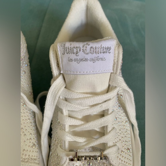 Juicy Couture Size 8 Alanis Bdazzle Sneakers NWT - Picture 4 of 15